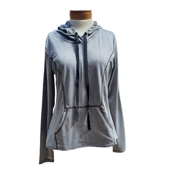 Marika Women’s Hoodie Size Medium with Narrow Stripes - Picture 10 of 11